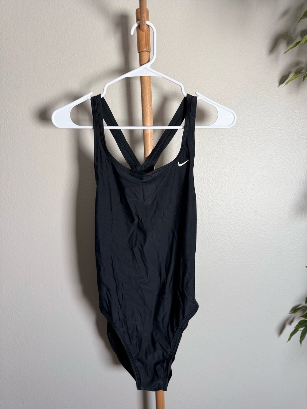 Nike Black One Piece Swimsuit Open Back Women’s Size 10